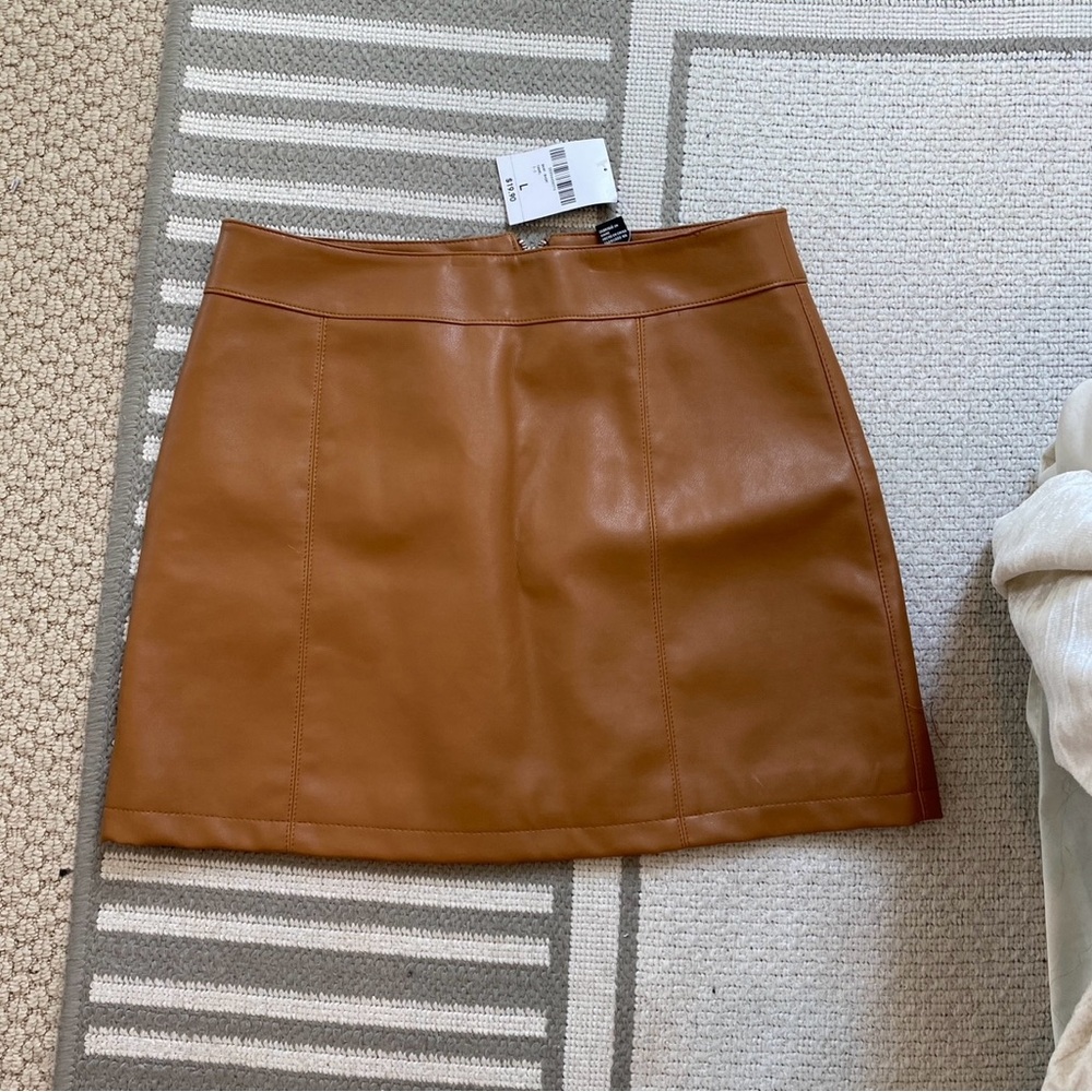 Faux leather caramel camel brown mini skirt NWT